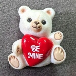 Vintage Hallmark Valentines Day Pin Be Mine White Teddy Bear Love 1985